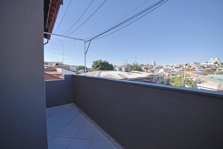 Casa para alugar com 110m², 3 quartos e 2 vagasTerraço