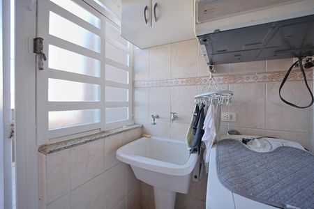 Casa para alugar com 110m², 3 quartos e 2 vagasÁrea de Serviço