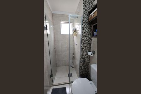 Apartamento à venda com 43m², 2 quartos e 1 vaga Apartamento à venda com 43m², 2 quartos e 1 vagaBanheiro