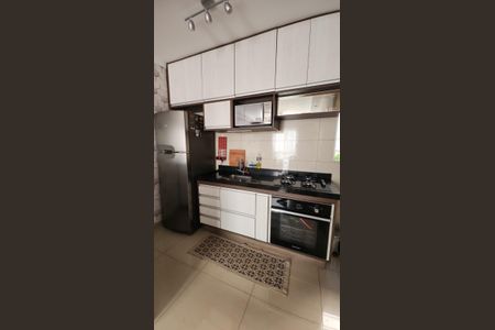 Apartamento à venda com 43m², 2 quartos e 1 vaga Apartamento à venda com 43m², 2 quartos e 1 vagaCozinha