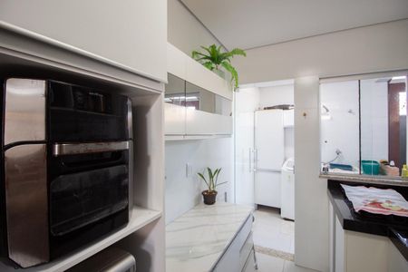 Apartamento à venda com 110m², 3 quartos e 1 vaga Apartamento à venda com 110m², 3 quartos e 1 vagaCozinha