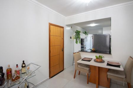 Apartamento à venda com 110m², 3 quartos e 1 vaga Apartamento à venda com 110m², 3 quartos e 1 vagaSala