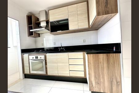 Apartamento à venda com 52m², 2 quartos e 1 vagaCozinha