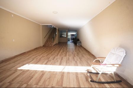 Casa à venda com 4 quartos, 360m² em Residencial Vale dos Sonhos, Goiânia