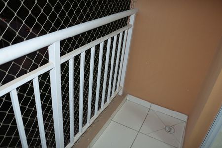 Apartamento para alugar com 2 quartos, 48m² em Jardim Santa Paula, Cotia
