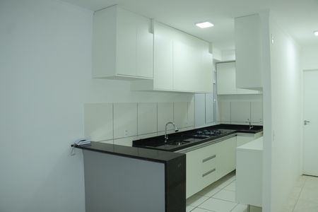 Apartamento para alugar com 2 quartos, 48m² em Jardim Santa Paula, Cotia
