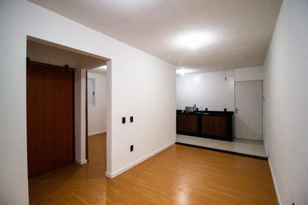 Sala de apartamento para alugar com 2 quartos, 70m² em Caguassu, Sorocaba