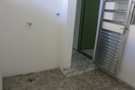 Casa para alugar com 70m², 2 quartos e 1 vagaQuintal 