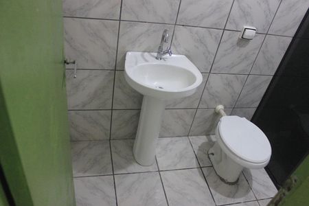 Casa para alugar com 70m², 2 quartos e 1 vagaBanheiro 