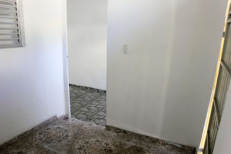 Casa para alugar com 70m², 2 quartos e 1 vagaQuintal 