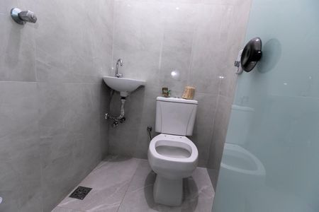 Casa para alugar com 270m², 4 quartos e 1 vaga Casa para alugar com 270m², 4 quartos e 1 vagaLAVABO