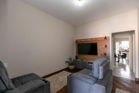 SALA DE TV de casa para alugar com 4 quartos, 270m² em Vila Marieta, Campinas