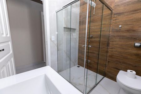 Casa para alugar com 270m², 4 quartos e 1 vaga Casa para alugar com 270m², 4 quartos e 1 vagaBANHEIRO SOCIAL