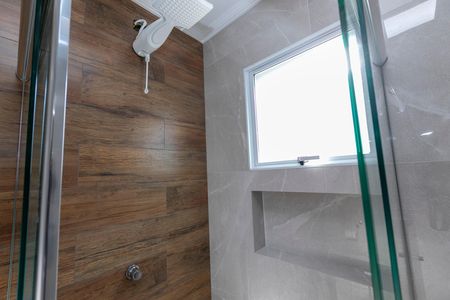 Casa para alugar com 270m², 4 quartos e 1 vaga Casa para alugar com 270m², 4 quartos e 1 vagaBANHEIRO QUARTO Nº 3 - SUITE