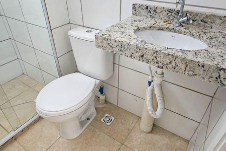 Apartamento para alugar com 40m², 2 quartos e 1 vaga Apartamento para alugar com 40m², 2 quartos e 1 vagaBanheiro