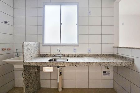 Apartamento para alugar com 40m², 2 quartos e 1 vaga Apartamento para alugar com 40m², 2 quartos e 1 vagaCozinha e Área de Serviço