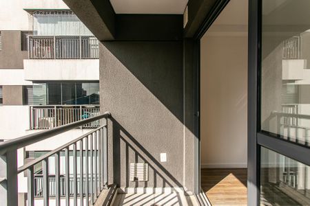 Studio para alugar com 23m², 1 quarto e sem vaga Studio para alugar com 23m², 1 quarto e sem vagaVaranda