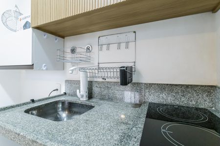 Studio à venda com 27m², 1 quarto e sem vaga Studio à venda com 27m², 1 quarto e sem vagaCozinha