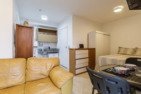 Studio à venda com 27m², 1 quarto e sem vaga Studio à venda com 27m², 1 quarto e sem vagaStudio