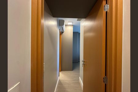 Apartamento para alugar com 76m², 2 quartos e 2 vagas Apartamento para alugar com 76m², 2 quartos e 2 vagasSuíte