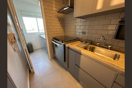 Apartamento para alugar com 76m², 2 quartos e 2 vagas Apartamento para alugar com 76m², 2 quartos e 2 vagasCozinha