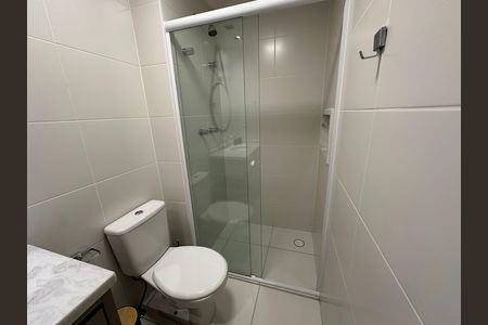 Apartamento para alugar com 76m², 2 quartos e 2 vagas Apartamento para alugar com 76m², 2 quartos e 2 vagasBanheiro Corredor
