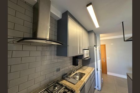 Apartamento para alugar com 76m², 2 quartos e 2 vagas Apartamento para alugar com 76m², 2 quartos e 2 vagasCozinha