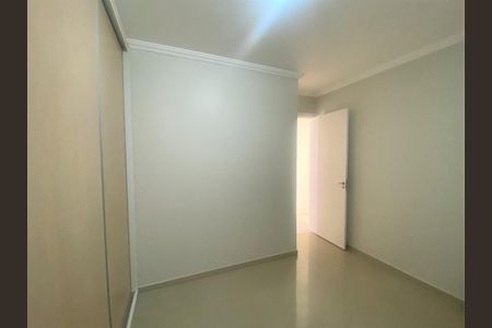 Apartamento à venda com 72m², 3 quartos e 2 vagasFoto 09