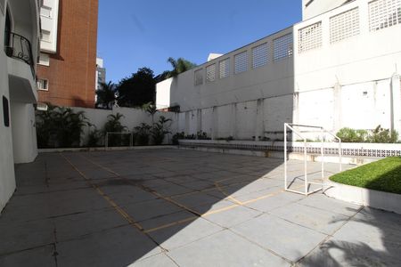 Apartamento para alugar com 70m², 2 quartos e 2 vagasÁrea Comum - Quadra