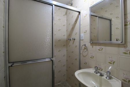 Apartamento para alugar com 70m², 2 quartos e 2 vagasBanheiro Social