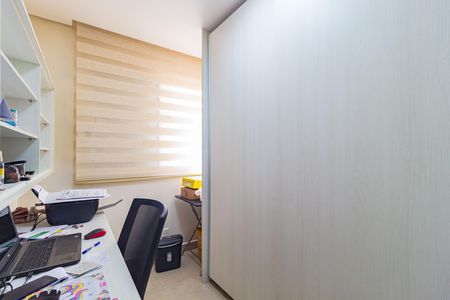 Apartamento à venda com 166m², 3 quartos e 3 vagas Apartamento à venda com 166m², 3 quartos e 3 vagasQuarto 1