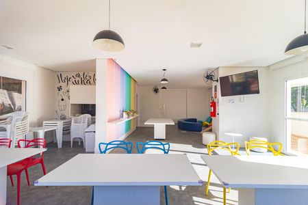 Apartamento à venda com 166m², 3 quartos e 3 vagas Apartamento à venda com 166m², 3 quartos e 3 vagasSalão de Festas