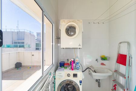 Apartamento à venda com 166m², 3 quartos e 3 vagas Apartamento à venda com 166m², 3 quartos e 3 vagasÁrea de Serviço