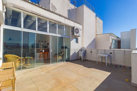 Apartamento à venda com 166m², 3 quartos e 3 vagas Apartamento à venda com 166m², 3 quartos e 3 vagasCobertura (Apto)