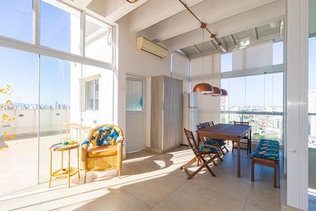 Apartamento à venda com 166m², 3 quartos e 3 vagas Apartamento à venda com 166m², 3 quartos e 3 vagasCobertura (Apto)