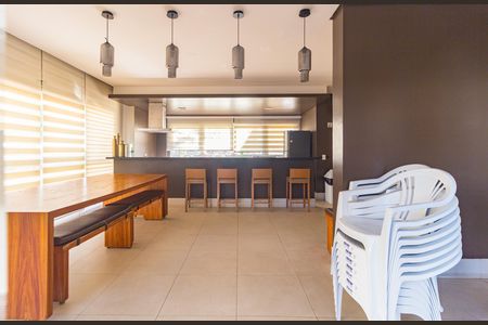 Apartamento à venda com 166m², 3 quartos e 3 vagas Apartamento à venda com 166m², 3 quartos e 3 vagasSalão de Festas
