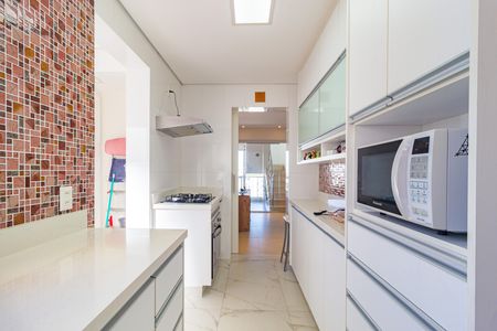Apartamento à venda com 166m², 3 quartos e 3 vagas Apartamento à venda com 166m², 3 quartos e 3 vagasCozinha