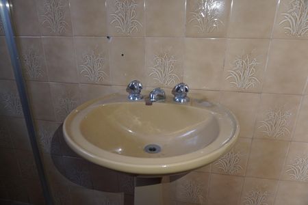 Casa para alugar com 110m², 4 quartos e sem vagaBanheiro social 1 