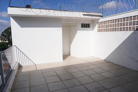 Casa para alugar com 110m², 4 quartos e sem vagaÁrea externa