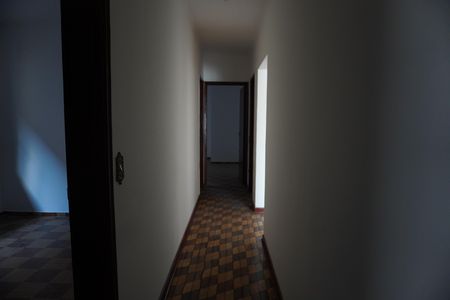 Casa para alugar com 110m², 4 quartos e sem vagaCorredor