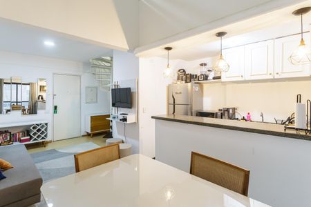 Apartamento à venda com 53m², 1 quarto e 1 vaga Apartamento à venda com 53m², 1 quarto e 1 vagaSala