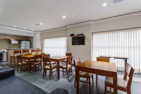 Apartamento à venda com 53m², 1 quarto e 1 vaga Apartamento à venda com 53m², 1 quarto e 1 vagaÁrea comum - Salão de festas