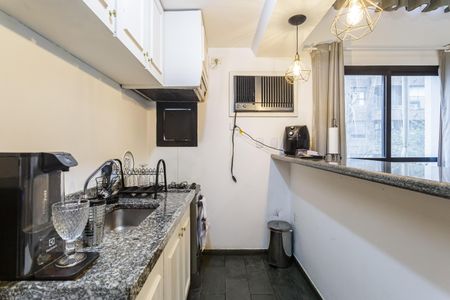 Apartamento à venda com 53m², 1 quarto e 1 vaga Apartamento à venda com 53m², 1 quarto e 1 vagaCozinha