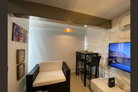 Apartamento à venda com 41m², 1 quarto e 1 vagaSala/Quarto