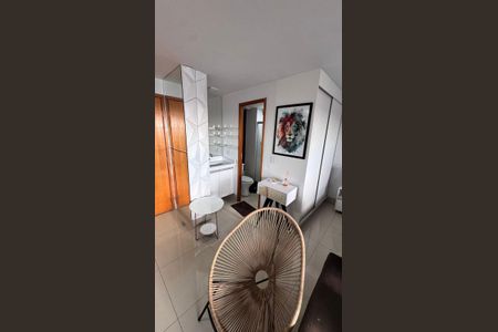 Apartamento à venda com 41m², 1 quarto e 1 vagaSala/Quarto