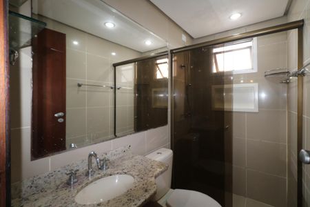 Banheiro de apartamento para alugar com 2 quartos, 52m² em Centro, Diadema