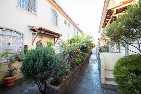 Casa de condomínio à venda com 80m², 3 quartos e 1 vaga Casa de condomínio à venda com 80m², 3 quartos e 1 vagaÁrea comum