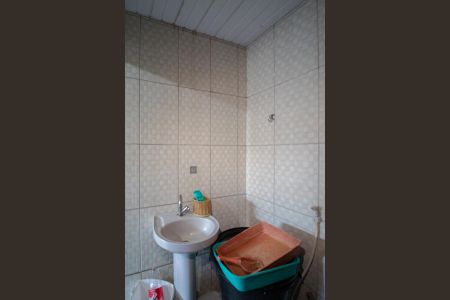 Casa de condomínio à venda com 80m², 3 quartos e 1 vaga Casa de condomínio à venda com 80m², 3 quartos e 1 vagaBanheiro Social 2
