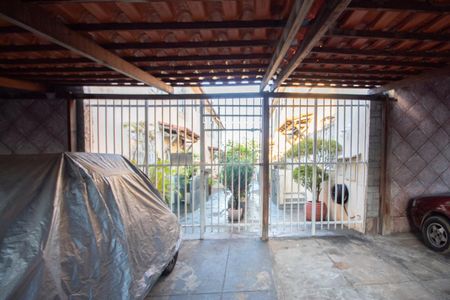 Casa de condomínio à venda com 80m², 3 quartos e 1 vaga Casa de condomínio à venda com 80m², 3 quartos e 1 vagaEntrada
