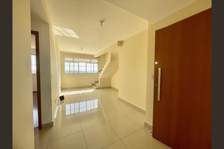Apartamento à venda com 2 quartos, 134m² em Concórdia, Belo Horizonte